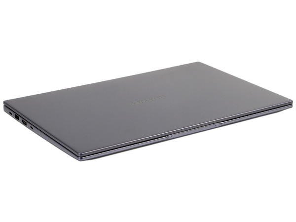 Laptop Huawei MateBook B3-410:
Procesador Intel Core i5 10210U (hasta 4.20 GHz),
Memoria de 8GB LPDDR4,
SSD de 512GB,
Pantalla de 14