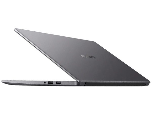 Laptop Huawei MateBook B3-510:
Procesador Intel Core i3 10110U  (hasta 4.10 GHz),
Memoria de 8GB DDR4,
SSD de 256GB,
Pantalla de 15.6