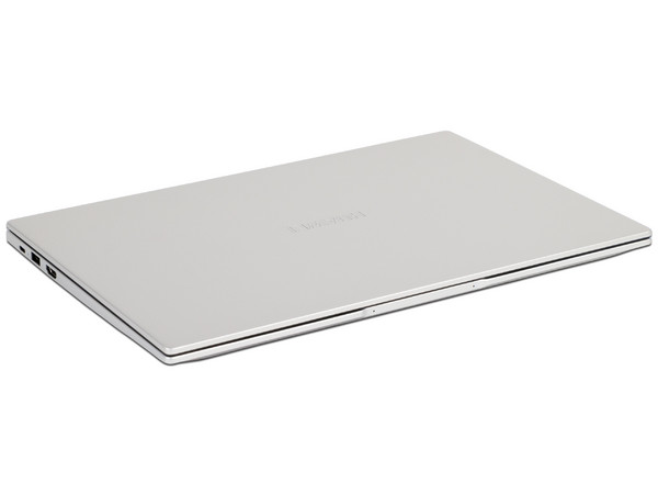 Laptop Huawei MateBook D14:
Procesador AMD Ryzen 5 3500U (hasta 3.70 GHz),
Memoria de 8GB LPDDR4,
SSD de 512GB,
Pantalla de 14