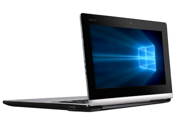Laptop 2 en 1 Lanix Neuron PAD:
Procesador Intel Atom Z3735F (hasta 1.83 GHz),
Memoria de 2GB DDR3L,
Almacenamiento de 32GB,
Pantalla de 11.6