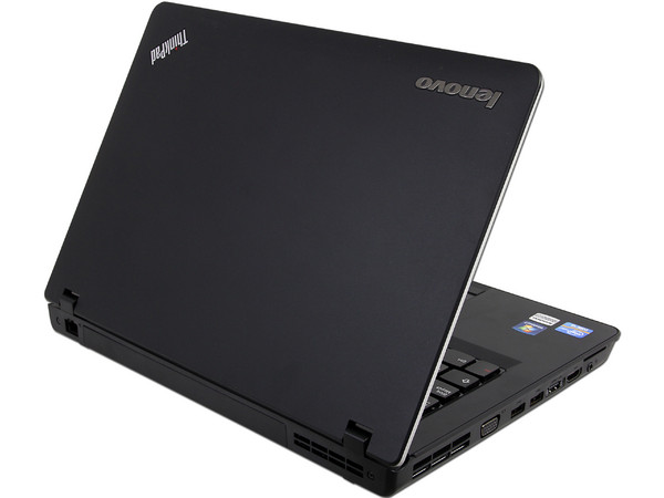 Laptop Lenovo ThinkPad Edge E420 (1141-ABS):
Procesador Core-i3 2330M (2.2GHz),
Memoria de 2GB DDR3, Disco Duro de 500GB,
Pantalla LCD HD de 14