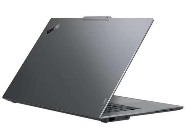 Laptop Lenovo ThinkPad X9-15 Gen 1 Aura Edition:
Procesador Intel Core Ultra 7 258V (hasta 4.8 Ghz),
Memoria de 32GB LPDDR5,
SSD de 1TB,
Pantalla de 15.3
