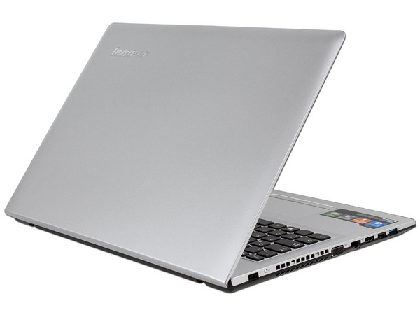 Laptop Lenovo Ideapad Z50-70:
Procesador Intel Core i5 4210U (hasta 2.7 GHz),
Memoria de 8GB DDR3L,
Disco Duro de 1TB,
Pantalla de 15.6
