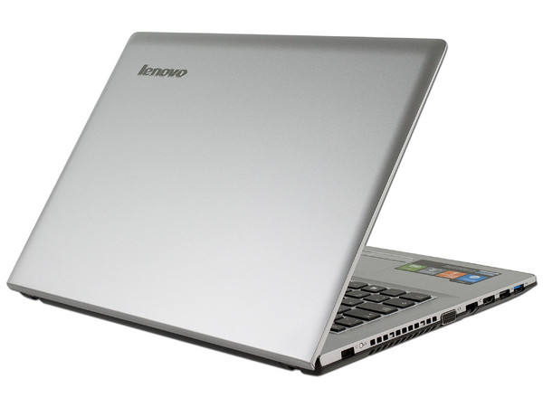 Laptop Lenovo IDEAPAD Z40-70: 
Procesador Intel Core i3-4005U (1.7GHz), 
Memoria de 8 GB DDR3, D.D. de 1TB,
Pantalla LED de 14