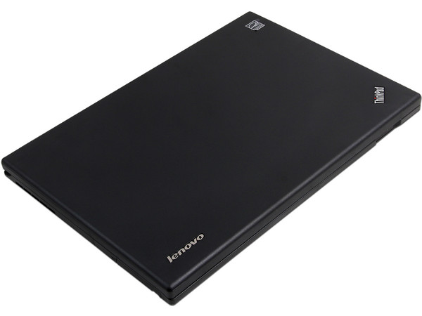 Laptop Lenovo ThinkPad L420 (78564ES):
Procesador Intel Core-i5 2430M (2.4 GHz),
Memoria de 4GB DDR3, D.D de 500GB,
Pantalla LED HD de 14