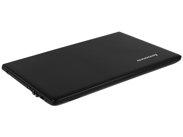 Laptop Lenovo IdeaPad 100-14IBY:
Procesador Intel Celeron N 2840 (hasta 2.58 GHz),
Memoria de 2GB DDR3L,
Disco Duro de 500GB,
Pantalla de 14