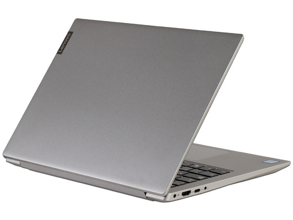 Laptop Lenovo IdeaPad  S340 :
Procesador Intel Core i7 8565U (hasta 4.60 GHz),
Memoria de 8GB DDR4,
Disco Duro de 1TB,
SSD de 128GB,
Pantalla de 14