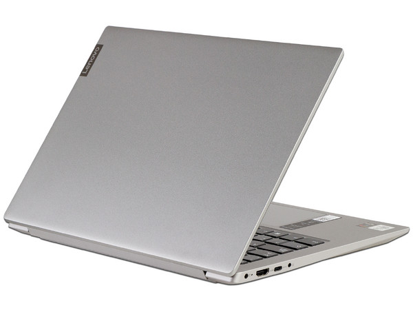 Laptop Lenovo IdeaPad S340-14IIL:
Procesador Intel Core i7 1065G7 (hasta 3.90 GHz),
Memoria de 8GB DDR4,
Disco Duro de 1TB,
SSD de 128GB,
Pantalla de 14