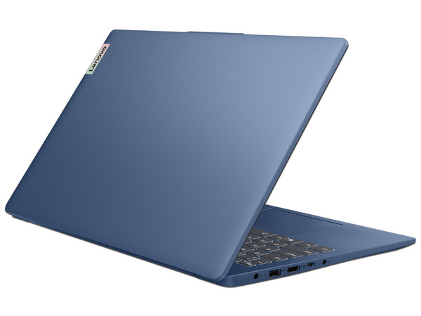 Laptop Lenovo IdeaPad Slim 3: 
Procesador AMD Ryzen 7 5825U (hasta 4.5 GHz), 
Memoria de 16GB DDR4, 
SSD de 1TB, 
Pantalla de 15.6