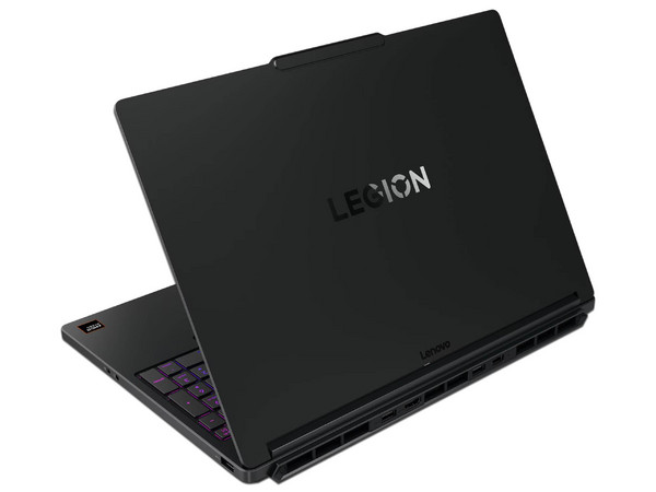 Laptop Gamer Lenovo Legion 5: 
Procesador AMD Ryzen 7 250 (hasta 5.1 GHz), 
Memoria de 16GB DDR5, 
SSD de 1TB, 
Pantalla de 15.3
