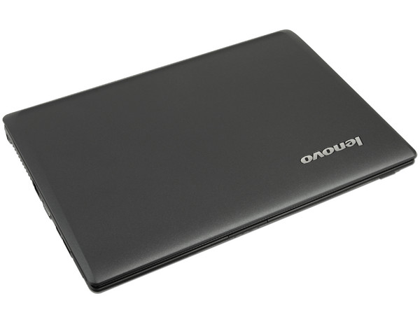 Laptop Lenovo Essential G460:
Procesador Intel Core i3-390M (2.67GHz),
Memoria de 3GB DDR3, Disco Duro de 320GB,
Video Intel HD Graphics, Super Multi DVD±R/RW DL, 
Pantalla LED HD de 14