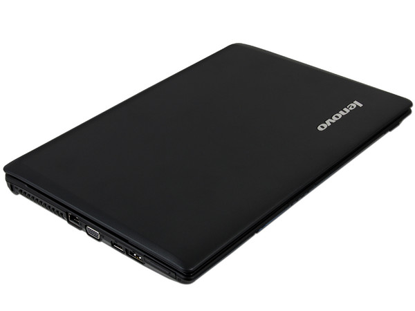 Laptop Lenovo Essential G460 (0677):
Procesador Intel Core i5-460M (2.53GHz),
Memoria de 3GB DDR3, Disco Duro de 320GB,
Video Intel HD Graphics, Super Multi DVD±R/RW DL, 
Pantalla LED HD de 14