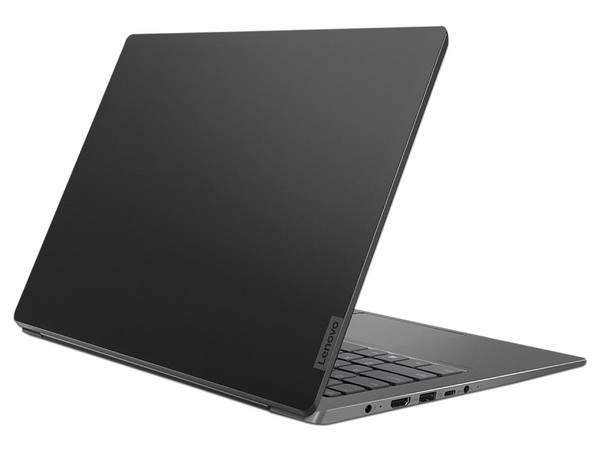 Laptop Lenovo IdeaPad 530S-14IKB:
Procesador Intel Core i5 8250U (hasta 3.40 GHz),
Memoria de 8GB DDR4,
SSD de 256GB,
Pantalla de 14