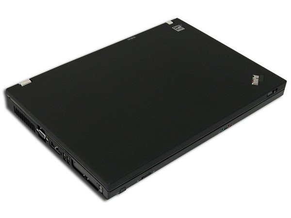 Portátil Lenovo R61 7738-11S:
Procesador Intel T7300 Core 2 Duo (2.0GHz),
Memoria de 1GB DDR2, Disco Duro de 120GB,
Pantalla TFT de 14.1