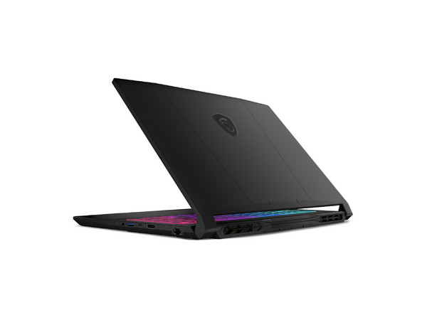 Laptop MSI Katana 15 HX:
- Procesador Intel Core i7 14650HX (hasta 5.2 GHz),
- Memoria de 16GB DDR5,
- SSD de 1TB,
- Pantalla de 16