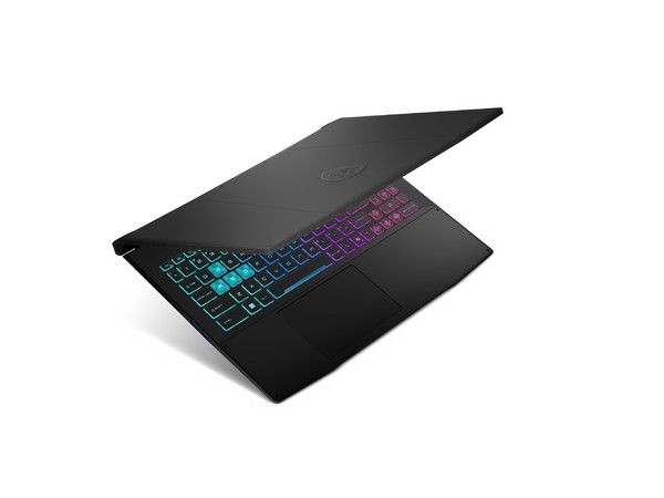 Laptop MSI Katana 15 HX:
- Procesador Intel Core i7 14650HX (hasta 5.2 GHz),
- Memoria de 16GB DDR5,
- SSD de 1TB,
- Pantalla de 16