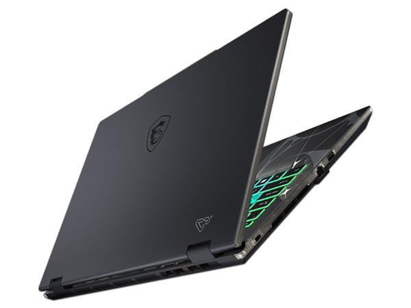 Laptop Gamer MSI Cyborg 15: 
Procesador Intel Core 7 240H (hasta 5.2 GHz), 
Memoria de 16GB DDR5, 
SSD de 512GB, 
Pantalla de 15.6