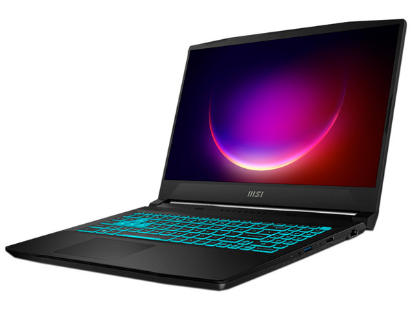 Laptop Gamer MSI Bravo 15:
Procesador AMD Ryzen 7 7735HS (hasta 4.75 GHz),
Memoria de 16GB DDR5,
SSD de 512GB,
Pantalla de 15.6