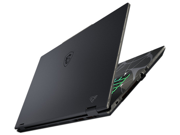 Laptop MSI CYBORG 17 AI B2HW:
Procesador AMD Ryzen 7 260 (hasta 5.1 GHz),
Memoria de 16GB DDR5,
SSD de 512GB,
Pantalla de 17.3