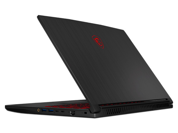 Laptop Gamer MSI Thin GF65:
Procesador Intel Core i7 9750H (hasta 4.5 GHz),
Memoria de 8GB DDR4,
SSD de 512GB,
Pantalla de 15.6