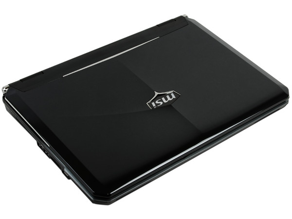 Laptop MSI GT660R: Procesador Intel Core i7-Q740 (1.73 GHz), 
Memoria de 6GB DDR3, Disco Duro de 1TB, 
Video Nvidia Geforce GTX 285M, 
Pantalla de 16