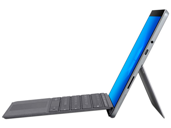 Laptop Microsoft Surface Go 3:
Procesador Intel Core i3 10100Y (hasta 3.9 GHz),
Memoria de 8GB LPDDR3,
SSD de 128GB,
Pantalla de 10.5