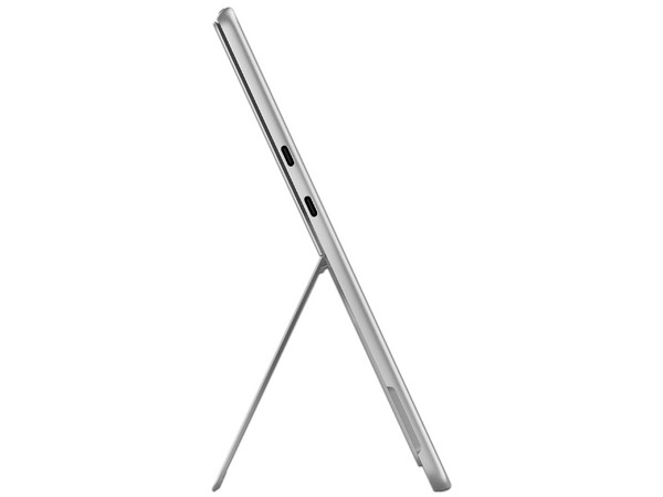 Laptop Microsoft Surface Pro 11: 
Procesador Intel Core Ultra 7 (hasta 4.8 GHz), 
Memoria de 16GB DDR5, 
SSD de 256GB, 
Pantalla de 13
