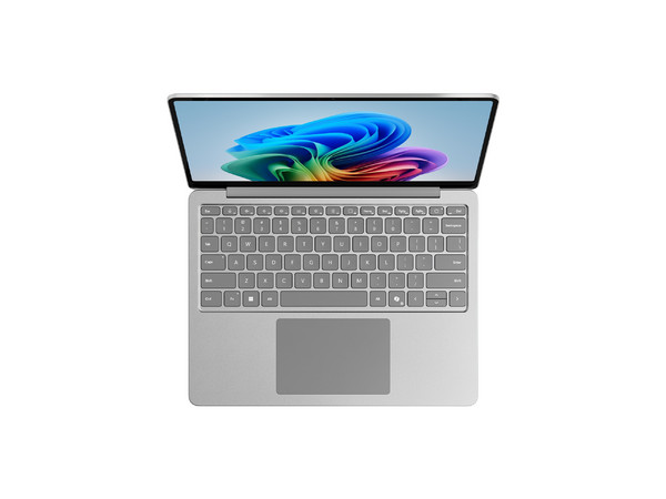 Laptop Microsoft Surface 13:
Qualcomm Snapdragon X Plus,
Memoria de 16GB LPDDR5,
SSD de 512GB,
Pantalla de 13
