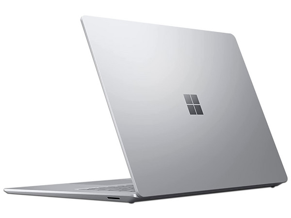 Laptop Microsoft Surface 5: 
Procesador Intel Core i5-1245U (hasta 4.4 GHz), 
Memoria de 8GB LPDDR5, 
SSD de 512GB, 
Pantalla de 13.5