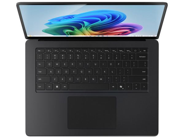Laptop Microsoft Surface 7 Elite: 
Procesador Qualcomm Snapdragon X (hasta 4.0 GHz), 
Memoria de 16GB DDR4, 
SSD de 512GB,
Pantalla de 15