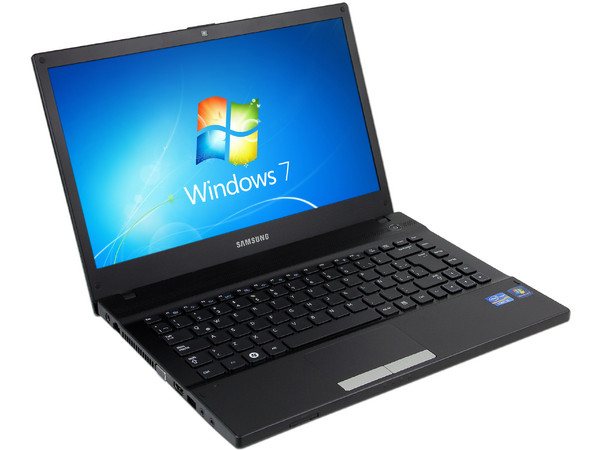 Laptop Samsung 300V4A-A01MX:
Procesador Intel Core-i5 2430M (2.40GHz),
Memoria de 4GB DDR3, Disco Duro 500GB,
Pantalla LED HD de 14