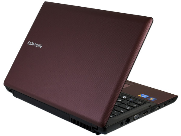 Laptop Samsung R440-JA0CMX, Color Roja:
Procesador Intel Core i3-380M (2.53 GHz),
Memoria de 3GB DDR3, Disco Duro 320GB,
Video Intel HD Graphics, SuperMulti DVD+R DL,
Pantalla de 14