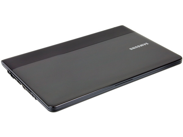 Laptop Samsung RC510-A01MX:
Procesador Intel Core i3 380M (2.53GHz),
Memoria de 3GB DDR3, Disco Duro 320GB,
Video Intel HD Graphics, Pantalla de 15.6