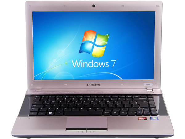 Laptop Samsung NP-RV415-A06MX:
Procesador AMD E-350 (1.6 GHz),
Memoria de 4GB DDR3, Disco Duro 640GB,
Video Radeon HD 6310, Pantalla de 14