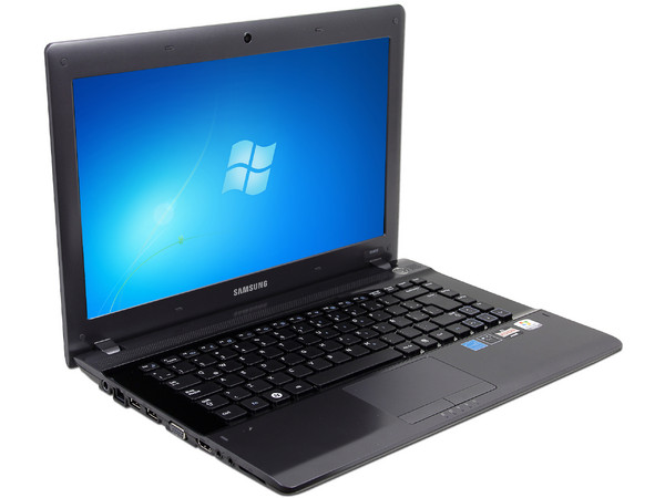 Laptop Samsung NP-RV415-A0EMX:
Procesador AMD E-450 (1.65 GHz),
Memoria de 2GB DDR3, Disco Duro 500GB,
Video Radeon HD 6320, Pantalla de 14