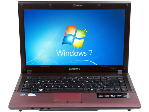 Laptop Samsung R440-JA0DMX:
Procesador Intel Pentium D.C P6100 (2.0 GHz),
Memoria de 2GB DDR3, Disco Duro 500GB,
Video Intel HD Graphics, SuperMulti DVD+R DL,
Pantalla de 14