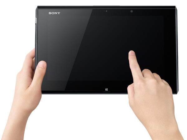 Laptop/Tablet Sony Vaio Duo 11:
Procesador Intel Core i5-3317U (1.7 GHz) 3ra Generación,
Memoria de 4 GB DDR3, D. D. de 128 GB SSD,
Pantalla LED Touch Full HD de 11.6