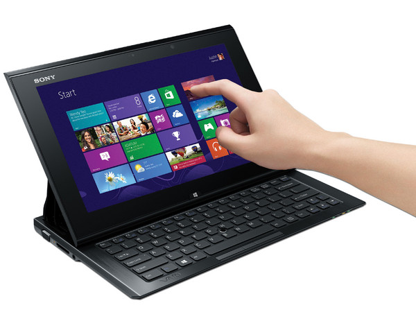 Laptop/Tablet Sony Vaio Duo 11:
Procesador Intel Core i5-3317U (1.7 GHz) 3ra Generación,
Memoria de 4 GB DDR3, D. D. de 128 GB SSD,
Pantalla LED Touch Full HD de 11.6