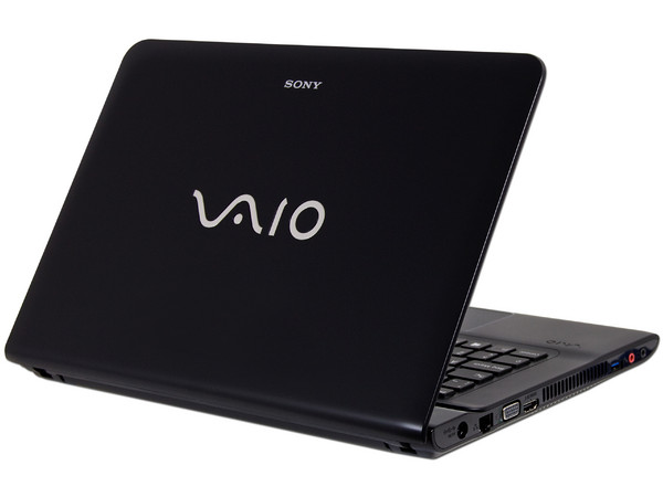 Laptop Sony VAIO SVE14121CLB:
Procesador Intel Pentium B-980 (2.4 GHz),
Memoria de 4GB DDR3, D.D. de 320 GB,
Pantalla LED de 14