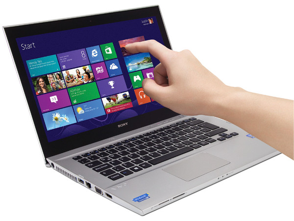 Ultrabook Sony Vaio SVT14127CLS:
Procesador Intel Core i5-3337U (1.8 GHz) 3ra Generación,
4GB DDR3, D. D. de 320GB, 24GB SSD,
Pantalla LED Multi Touch de 14