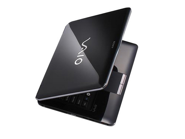 Portátil Sony Vaio VGN-CS270T/Q:
Procesador Intel Core 2 Duo P8600 (2.40GHz),
Memoria de 4GB DDR II, Disco Duro de 400GB,
Pantalla de 14.1