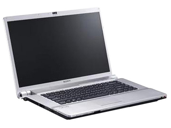 Portátil Sony Vaio VGN-FW380TY:
Procesador Intel Core 2 Duo P8600 (2.40 GHz),
Memoria de 4GB DDR II, Disco Duro de 500GB,
Pantalla de 16.4