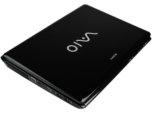 Laptop Sony Vaio VPC-CW13FL:
Procesador Intel Pentium T4400 (2.20GHz),
Memoria de 4GB DDR III, Disco Duro de 320GB,
Pantalla de 14