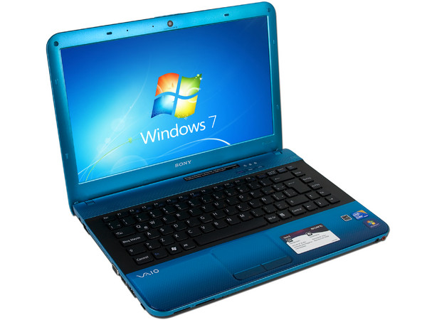 Laptop Sony Vaio VPCEA40EL/L:
Procesador Intel Core i3-380M (2.53 GHz),
Memoria de 3GB DDR3, Disco Duro de 320GB,
Pantalla LED de 14