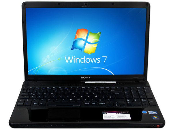 Laptop Sony Vaio VPCEB25FL:
Procesador Intel Pentium P6000 (1.86GHz),
Memoria de 3GB DDR III, Disco Duro de 320GB,
Pantalla de 15.5