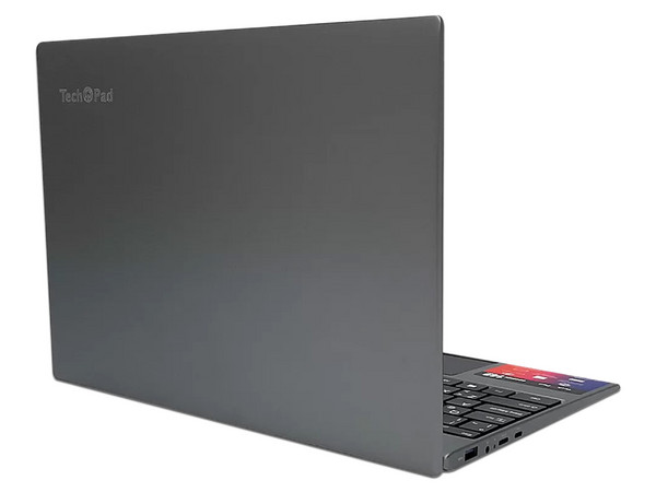 Laptop TechPad Cosmos 13:
Procesador Intel Pentium J3710 (hasta 2.64 GHz),
Memoria de 4GB DDR4,
Almacenamiento eMMC de 64GB,
Pantalla de 13.5