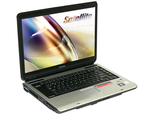 Portátil Toshiba Satellite A135-SP4128,
Procesador Pentium Dual Core T2130 (1.86GHz),
Memoria de 1GB, Pantalla 15.4