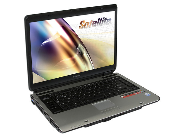 Portátil Toshiba Satellite A135-SP5819,
Procesador Intel Celeron M 520 (1.6GHz),
Memoria de 1GB, Pantalla 15.4