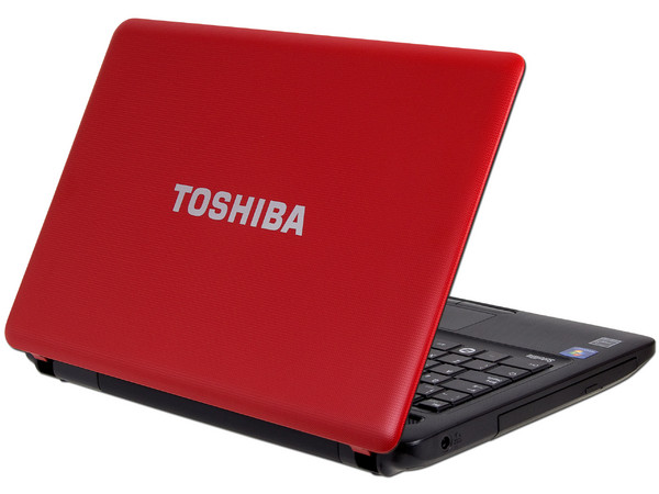 Laptop Toshiba Satellite C645D-SP4278M:
Procesador AMD E-450 (1.65 GHz),
Memoria de 3GB DDR3, D.D. de 320GB,
Pantalla LED HD de 14