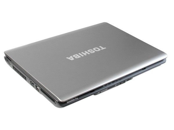 Portátil Toshiba Satellite PRO L300D-SP5808R:
Procesador AMD Turion (2.0GHz),
Memoria de 2GB DDR II, Disco Duro de 250GB,
Pantalla de 15.4